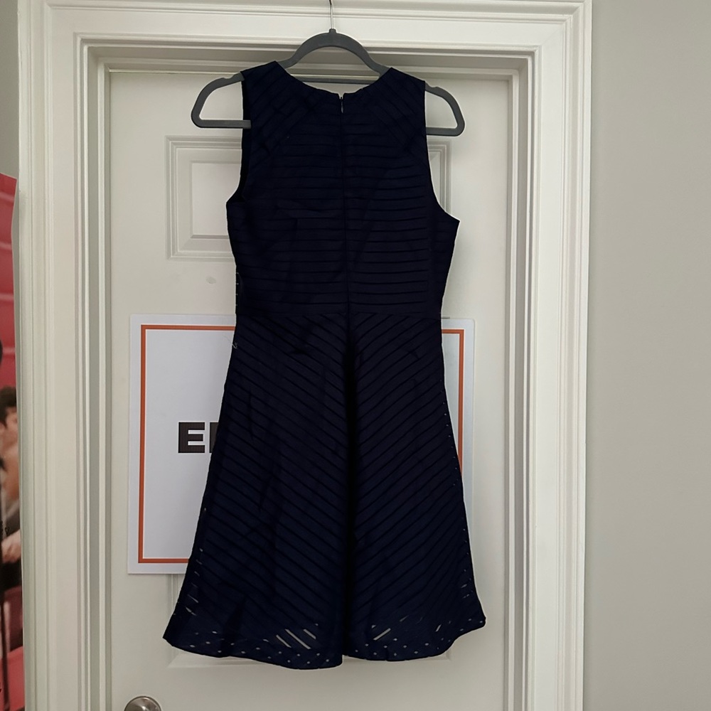 Banana Republic Size 4 Navy Dress